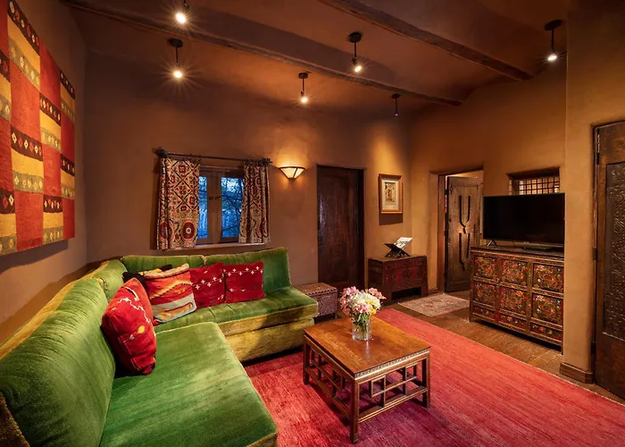 Premium King Room